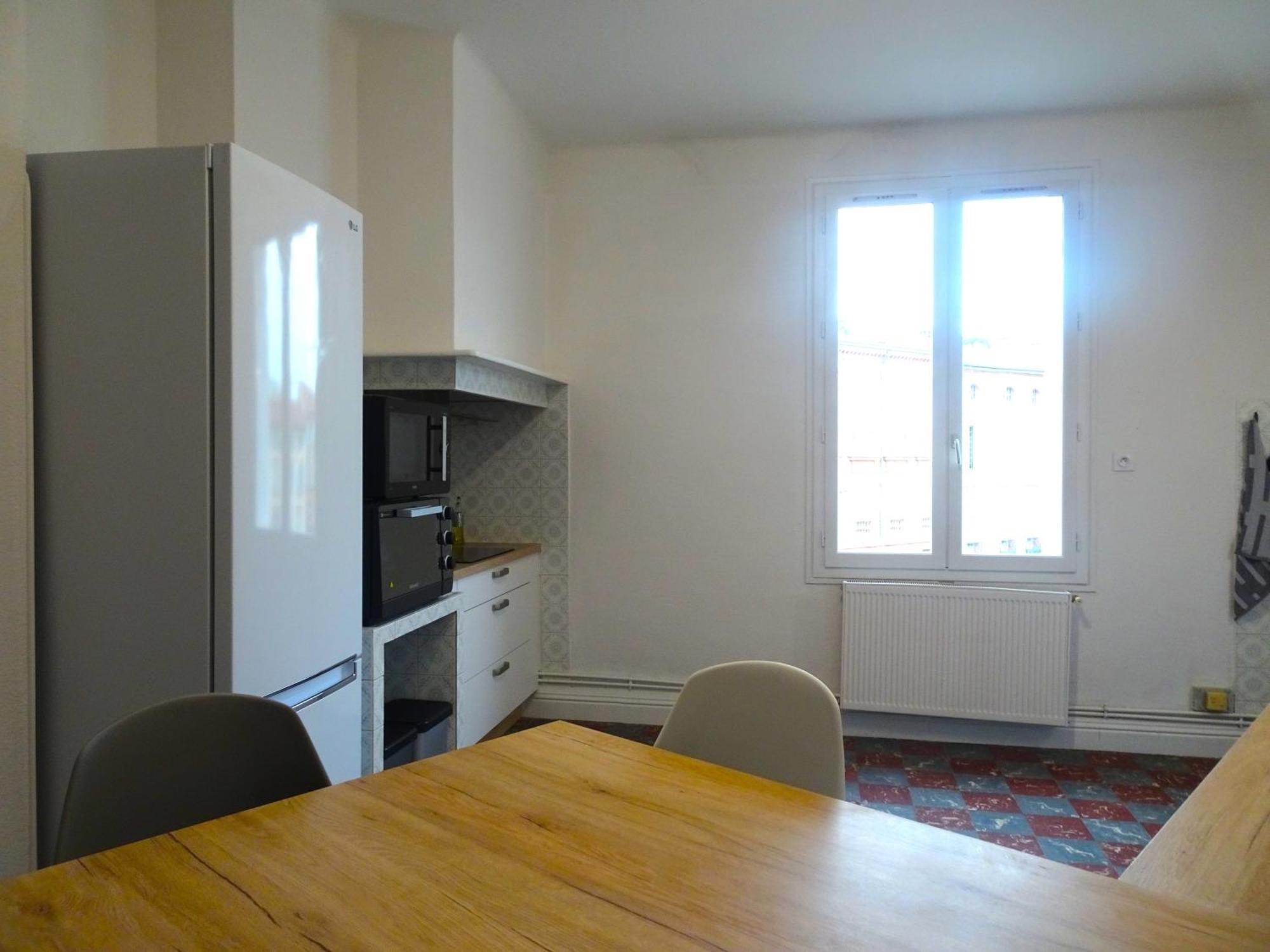 Chambre Privee Et Spacieuse Au Sein D'Un Logement Partage - Central, Quartier Villebourbon - 3 Chambres Doubles - 2 Balcons - Places De Stationnements Gratuites - 5 Min A Pied Gare Et Hypercentre Montauban Exterior foto